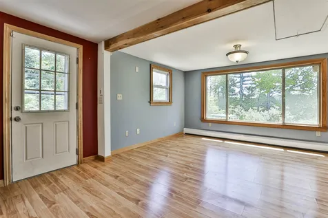 327 Whitehall Road Hooksett NH 03106