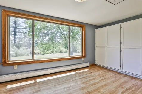 327 Whitehall Road Hooksett NH 03106