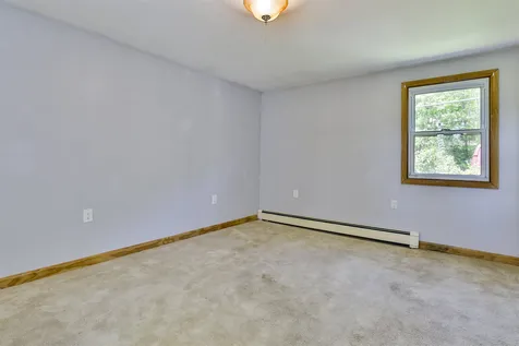 327 Whitehall Road Hooksett NH 03106