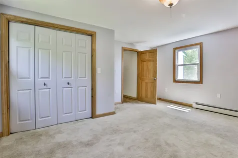 327 Whitehall Road Hooksett NH 03106