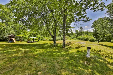 327 Whitehall Road Hooksett NH 03106