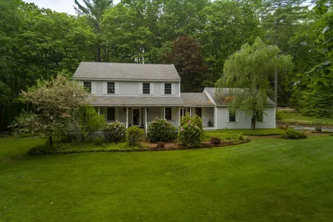 208 Snook Road Goffstown NH 03045