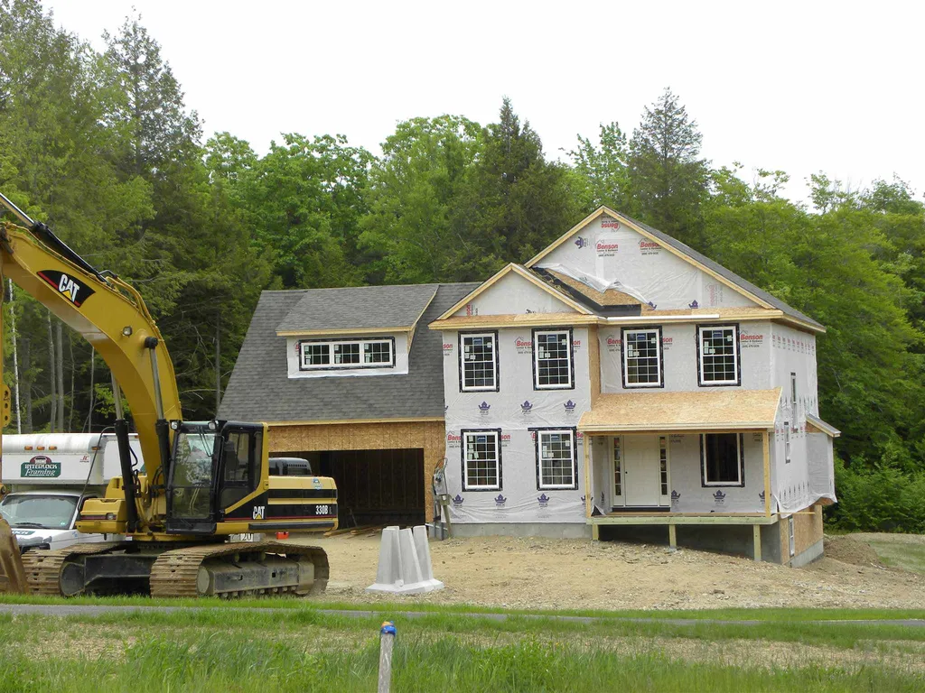 86 Juniper Circle Auburn NH 03032