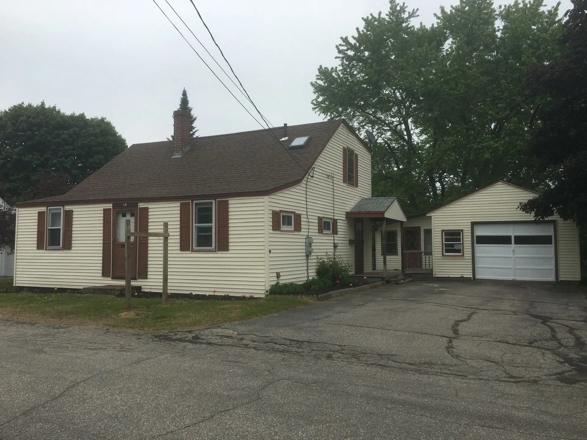 16 Rowland Street Somersworth NH 03878
