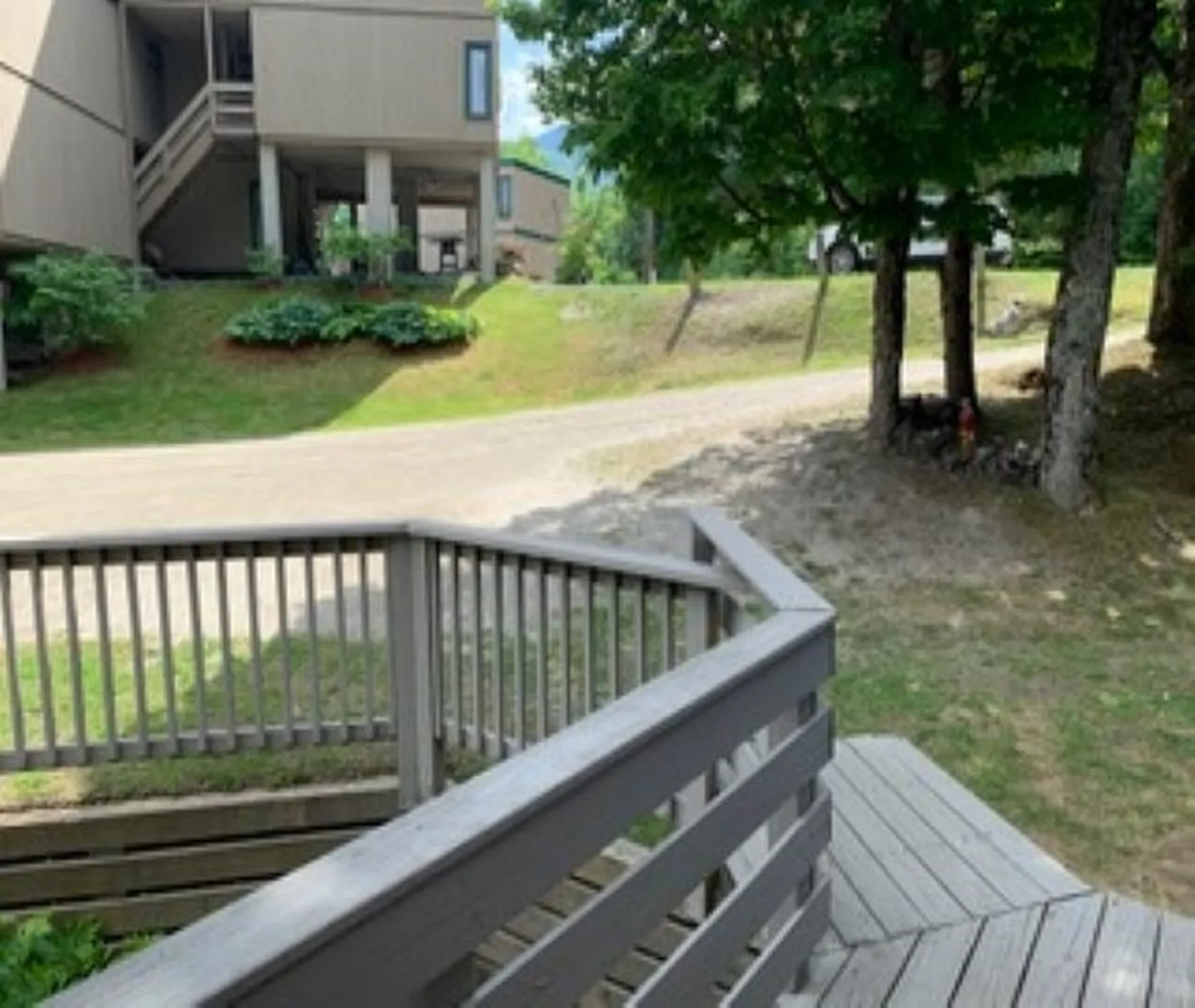 19 Village Run Road Warren VT 05674