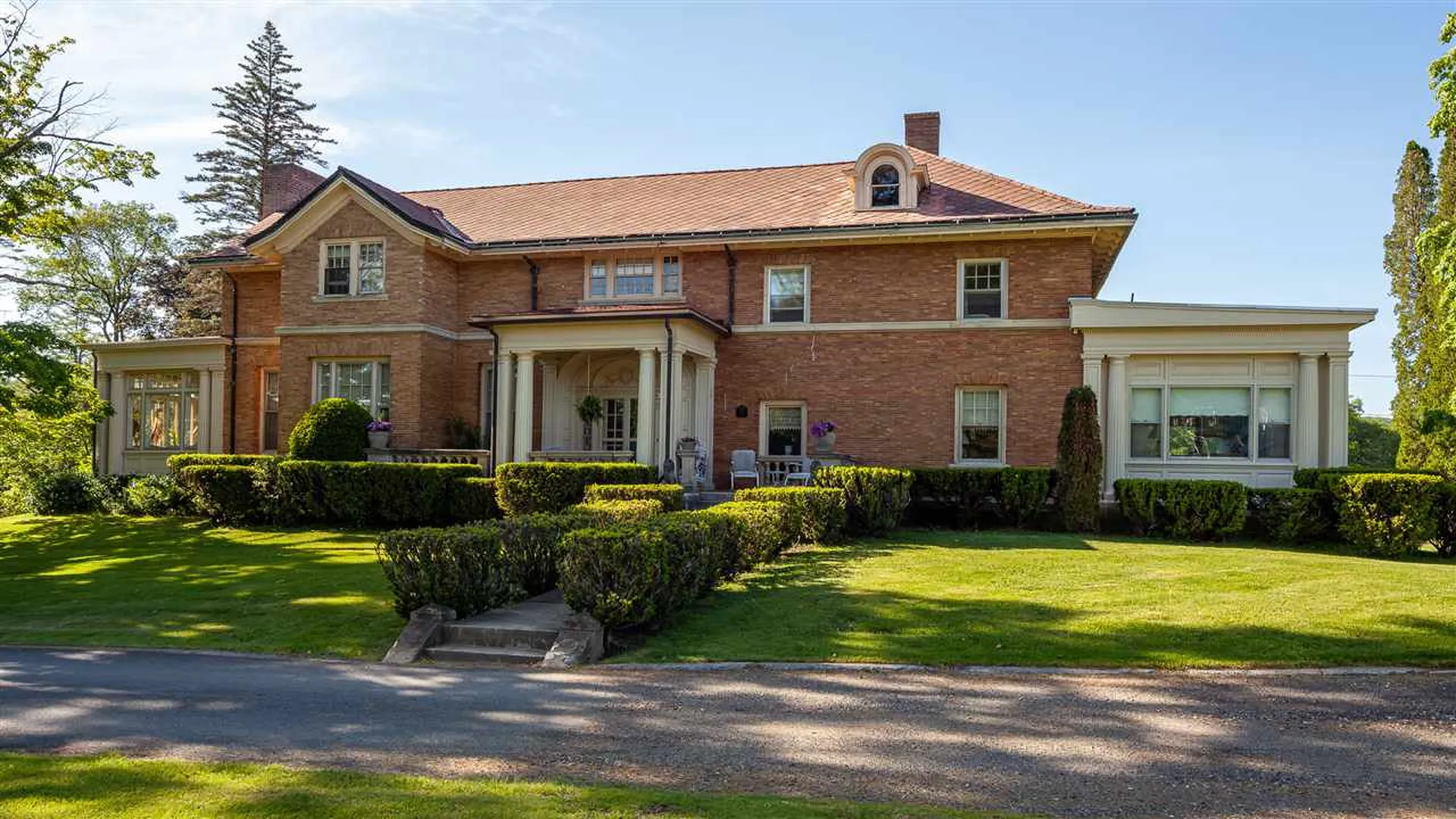 63 Vilas Road Alstead NH 03602