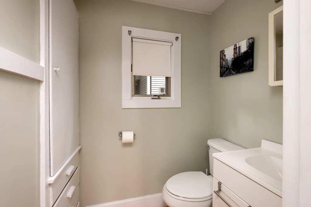 2 Garfield Street Exeter NH 03833