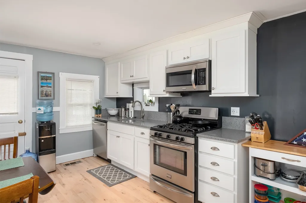 2 Garfield Street Exeter NH 03833