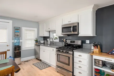 2 Garfield Street Exeter NH 03833