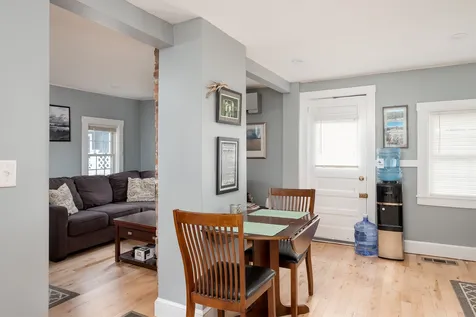 2 Garfield Street Exeter NH 03833