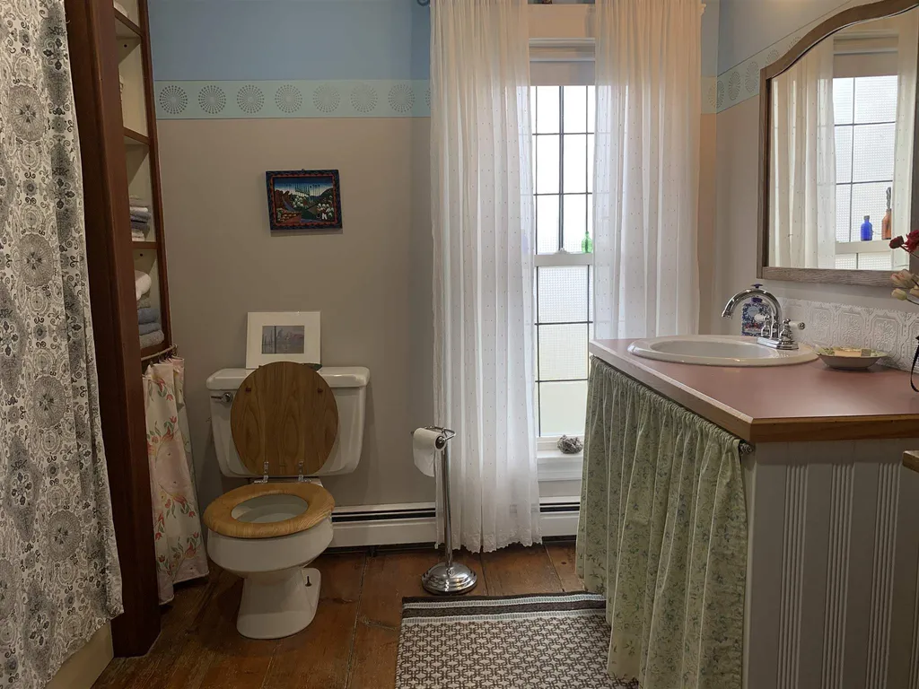 24/26 Leonard Street Rochester NH 03867