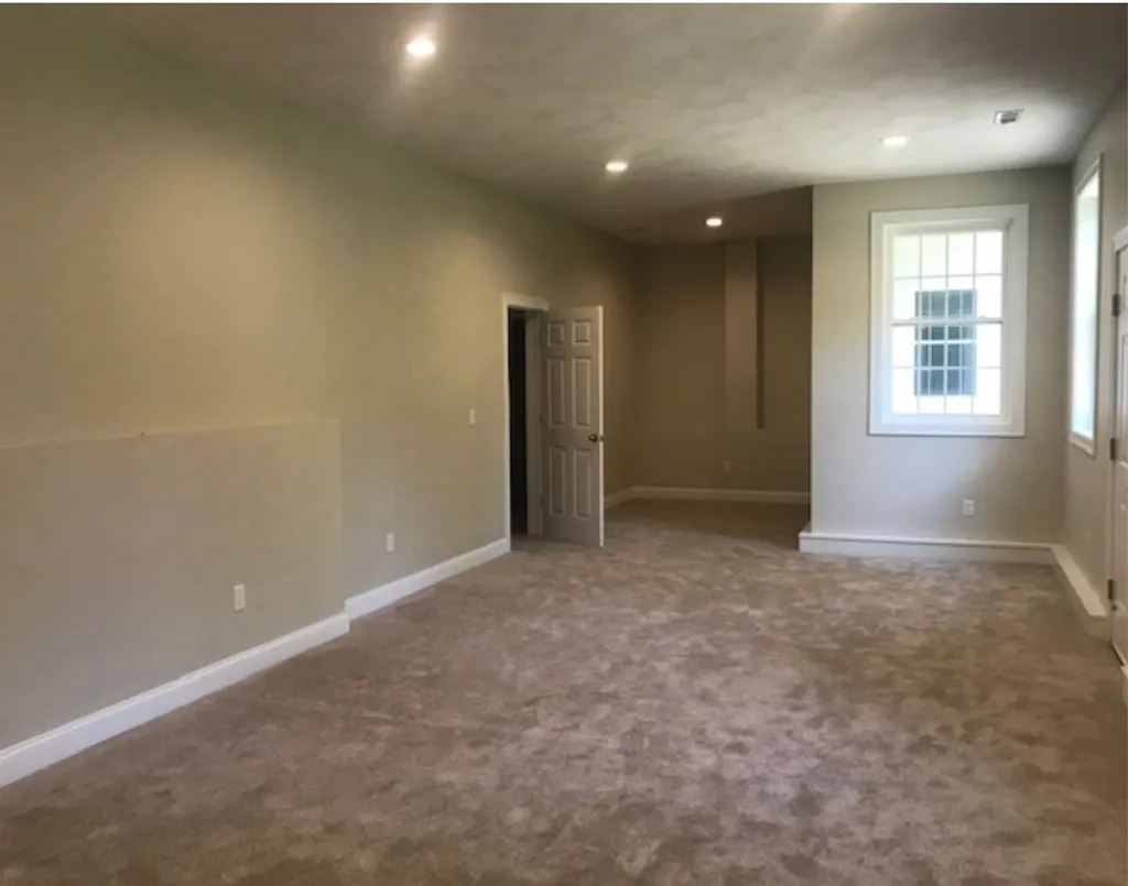 17 Cypress Circle Exeter NH 03833