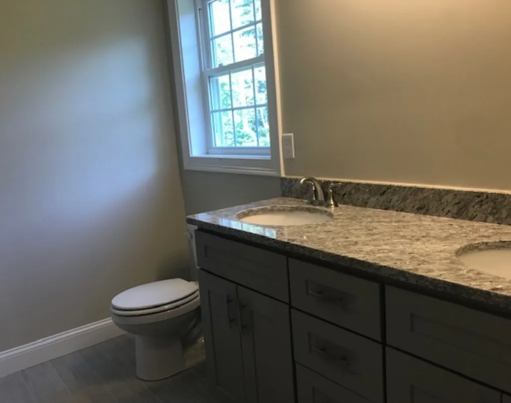 17 Cypress Circle Exeter NH 03833