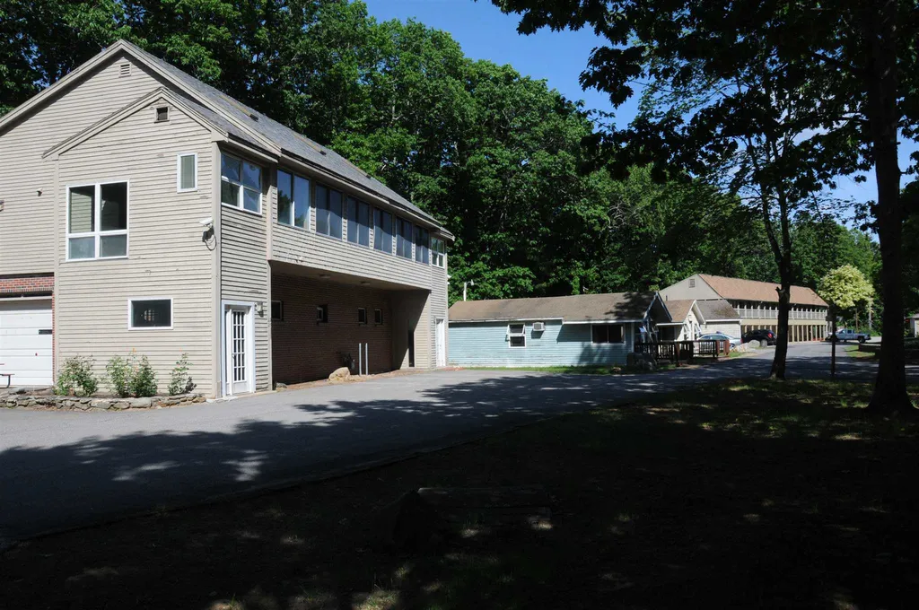 3548 Lafayette Road Portsmouth NH 03801