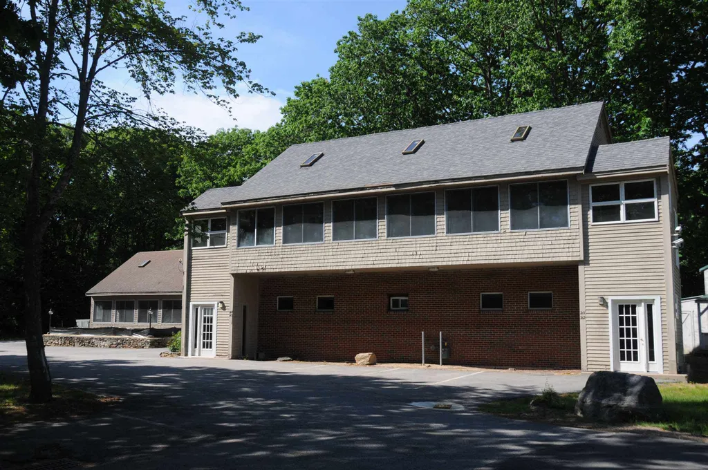 3548 Lafayette Road Portsmouth NH 03801