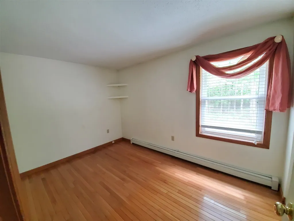 210 Lockehaven Road Enfield NH 03748