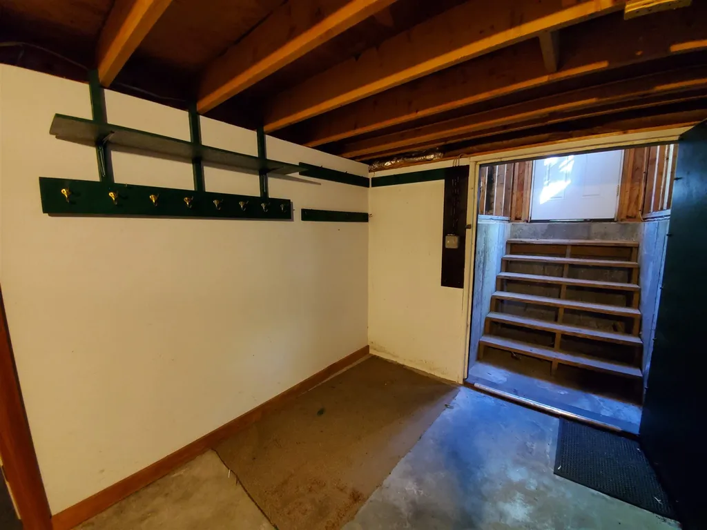 210 Lockehaven Road Enfield NH 03748