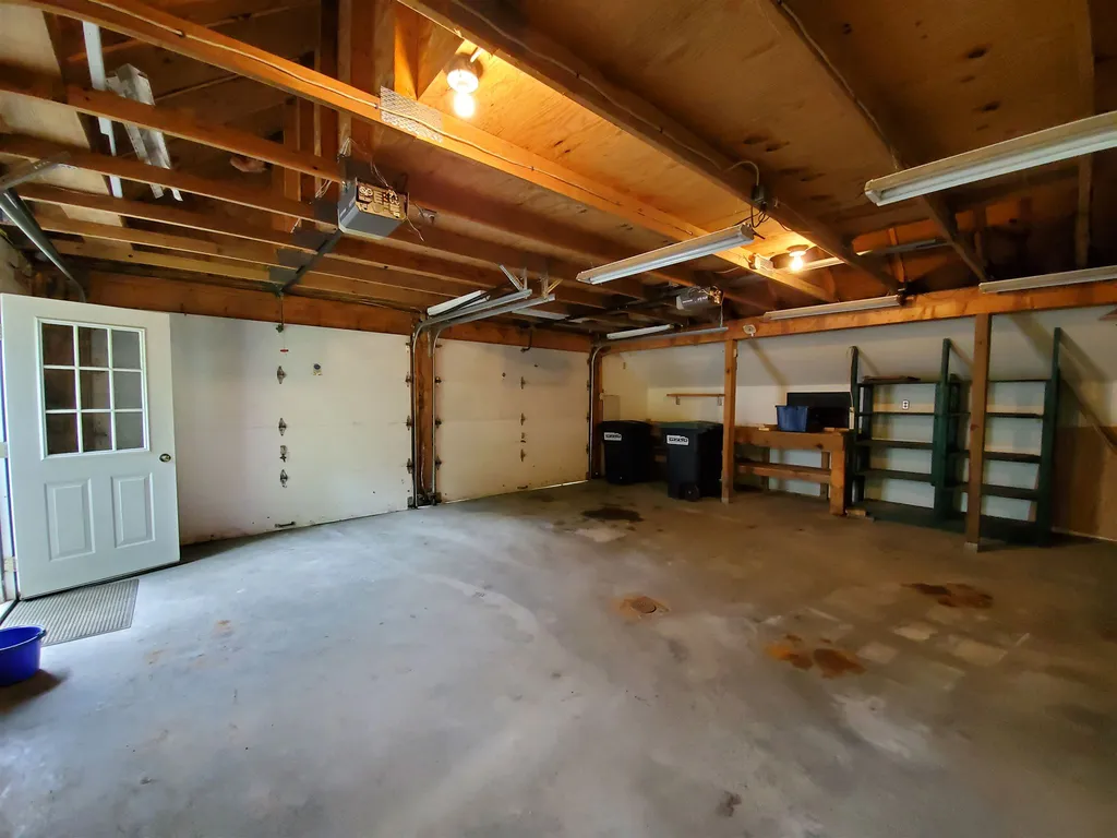 210 Lockehaven Road Enfield NH 03748