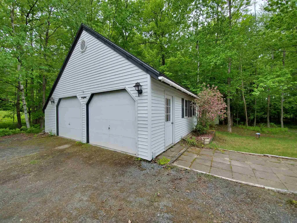 210 Lockehaven Road Enfield NH 03748