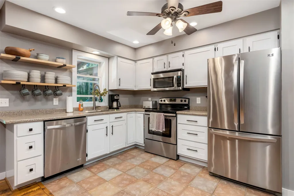 5b Woodlands Drive Jericho VT 05465