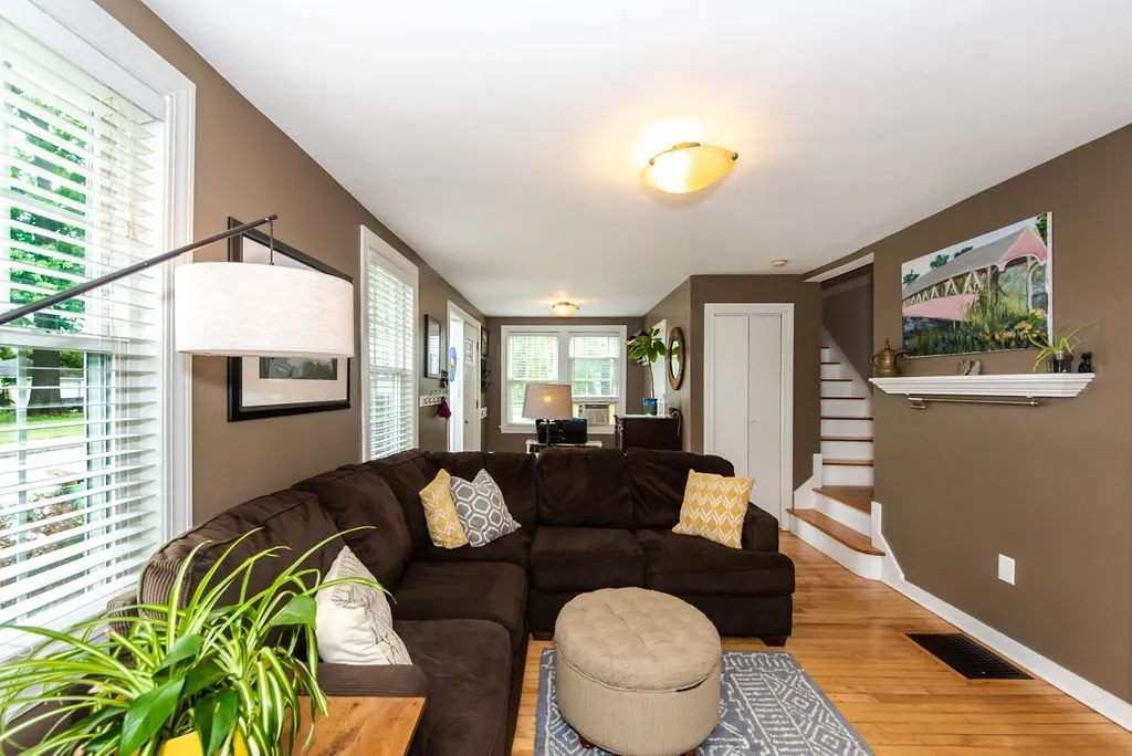 12 Wallingford Street Dover NH 03820
