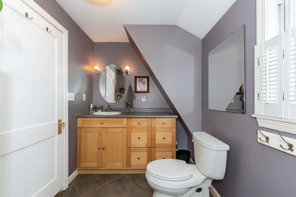 12 Wallingford Street Dover NH 03820