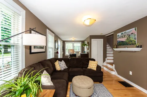 12 Wallingford Street Dover NH 03820