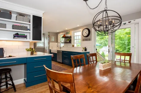 12 Wallingford Street Dover NH 03820