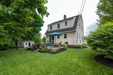 12 Wallingford Street Dover NH 03820