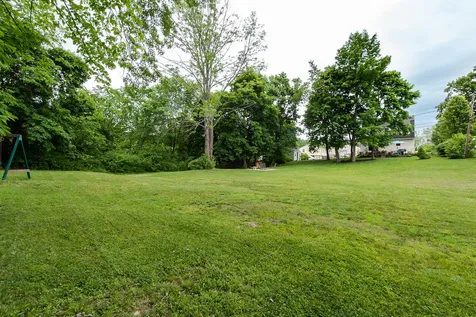 12 Wallingford Street Dover NH 03820