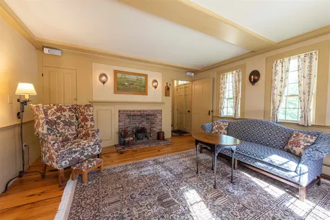 1532 Battle Street Webster NH 03303