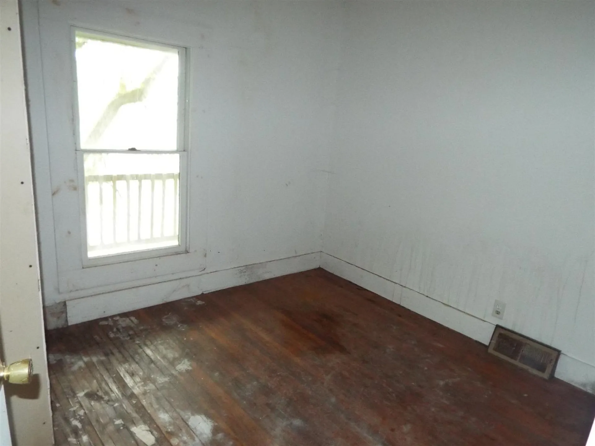74 Mountain Avenue St. Johnsbury VT 05819