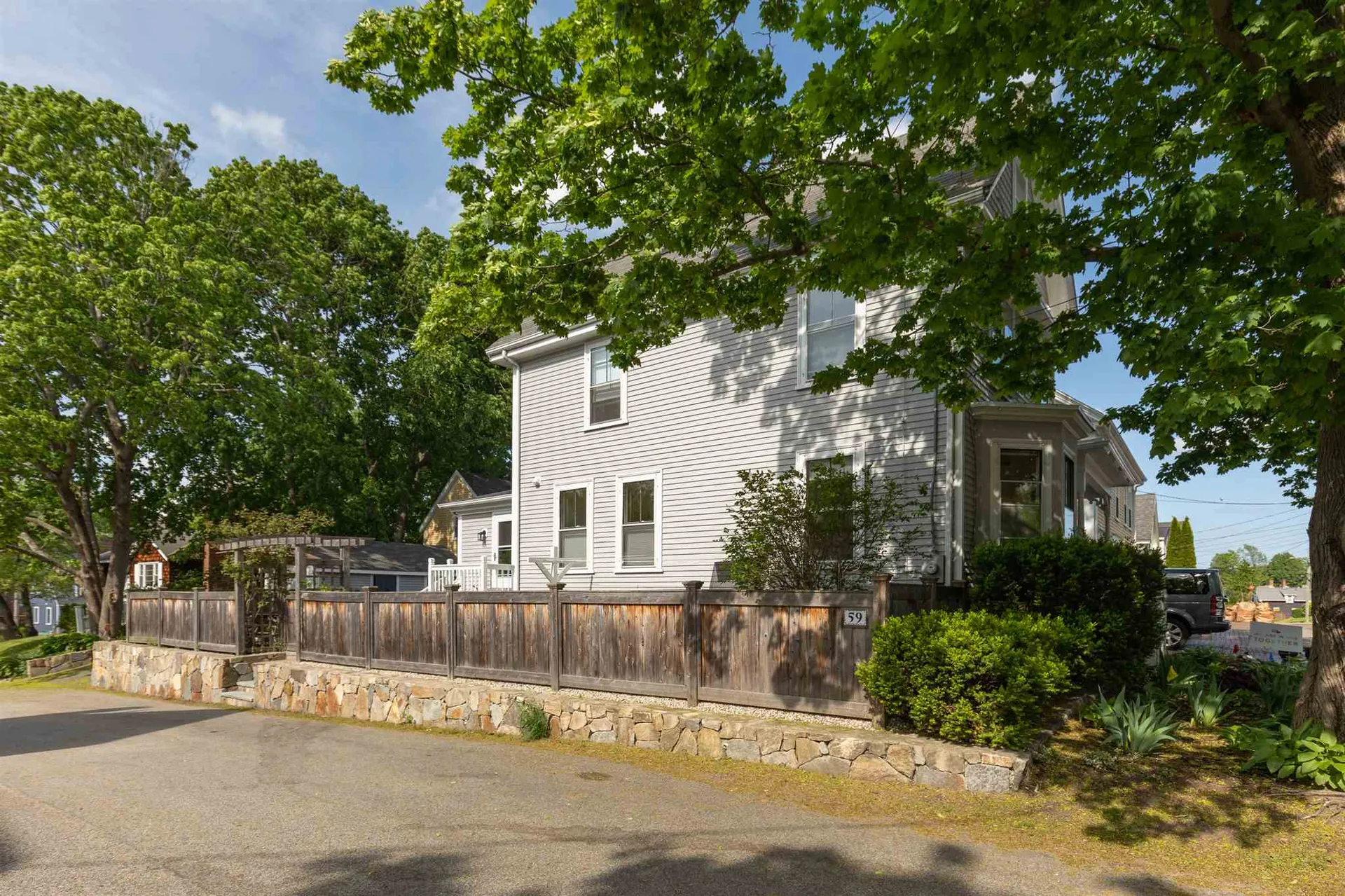 59 New Castle Avenue Portsmouth NH 03801