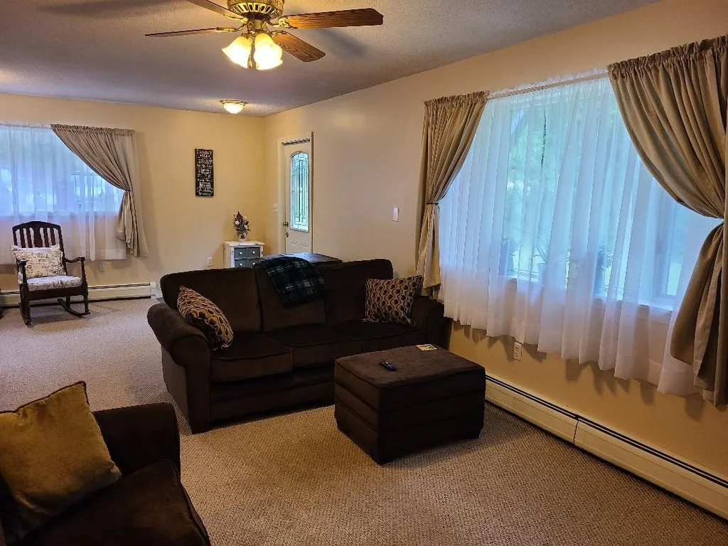 89 Jimtown Road Gorham NH 03581