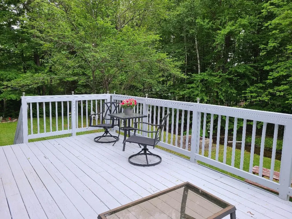 89 Jimtown Road Gorham NH 03581