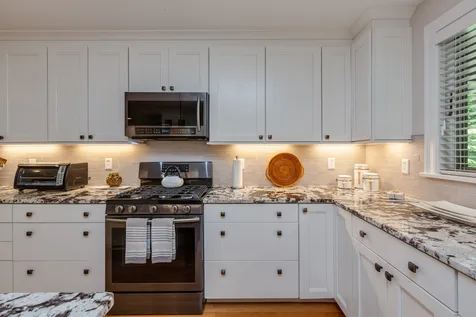 320 F W Hartford Drive Portsmouth NH 03801