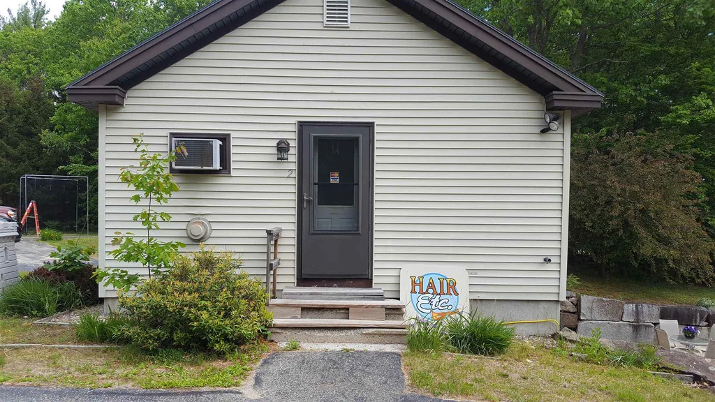 551 White Mountain Highway Tamworth NH 03886