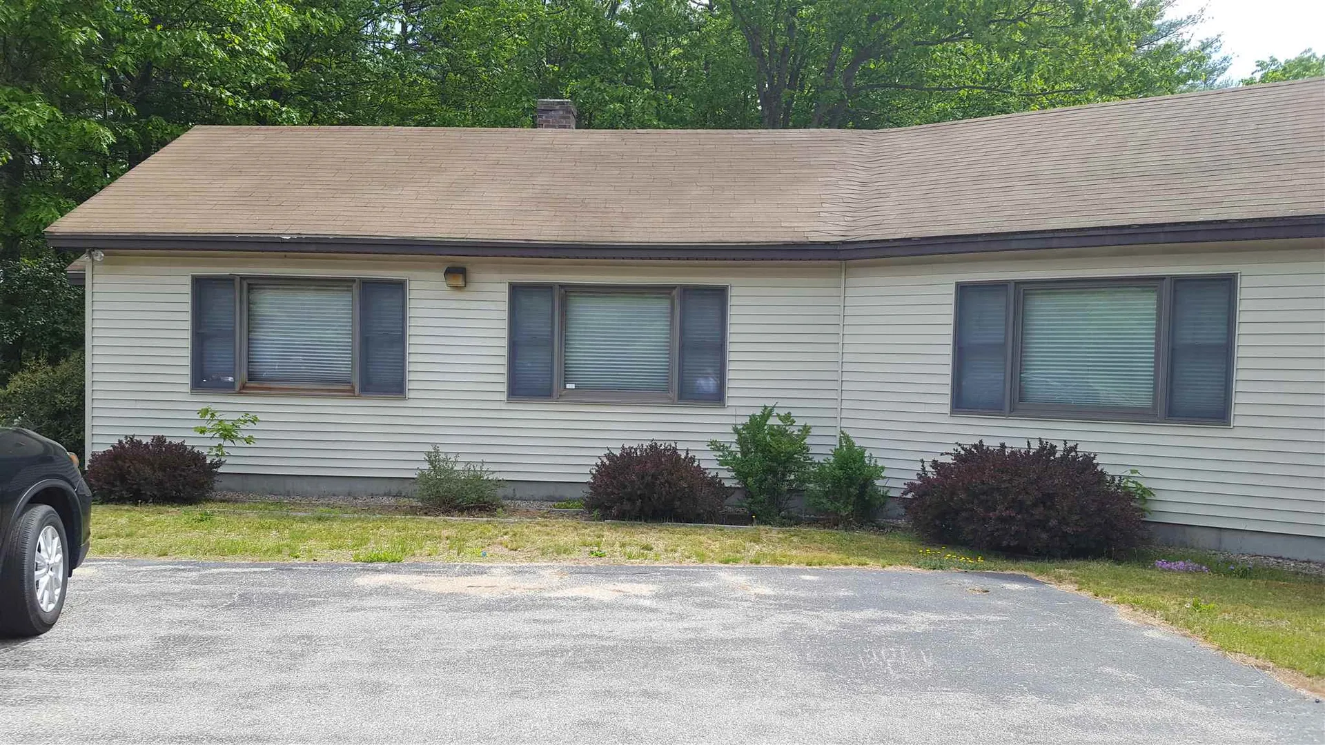 551 White Mountain Highway Tamworth NH 03886