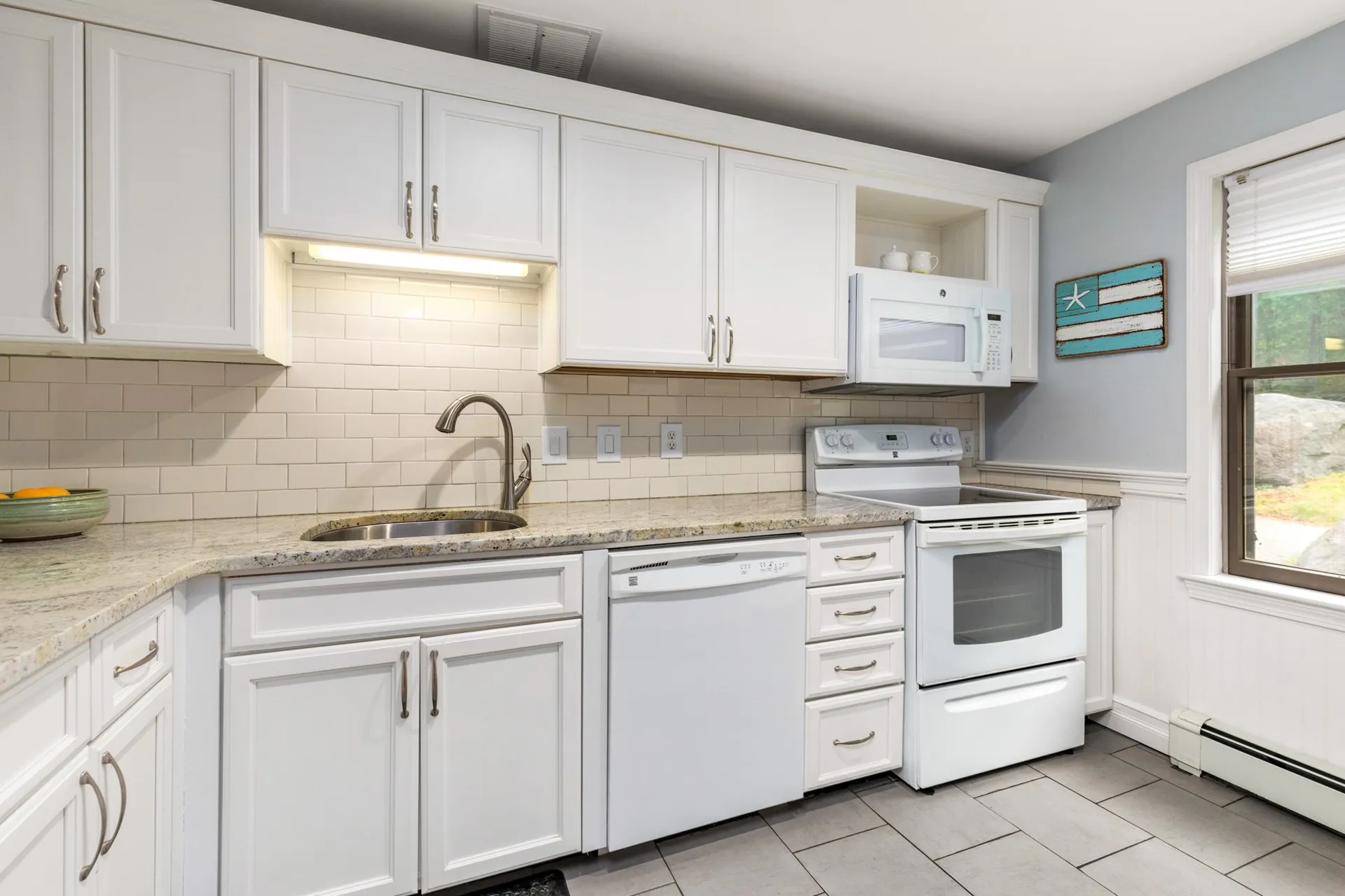 380 Ocean Road Portsmouth NH 03801