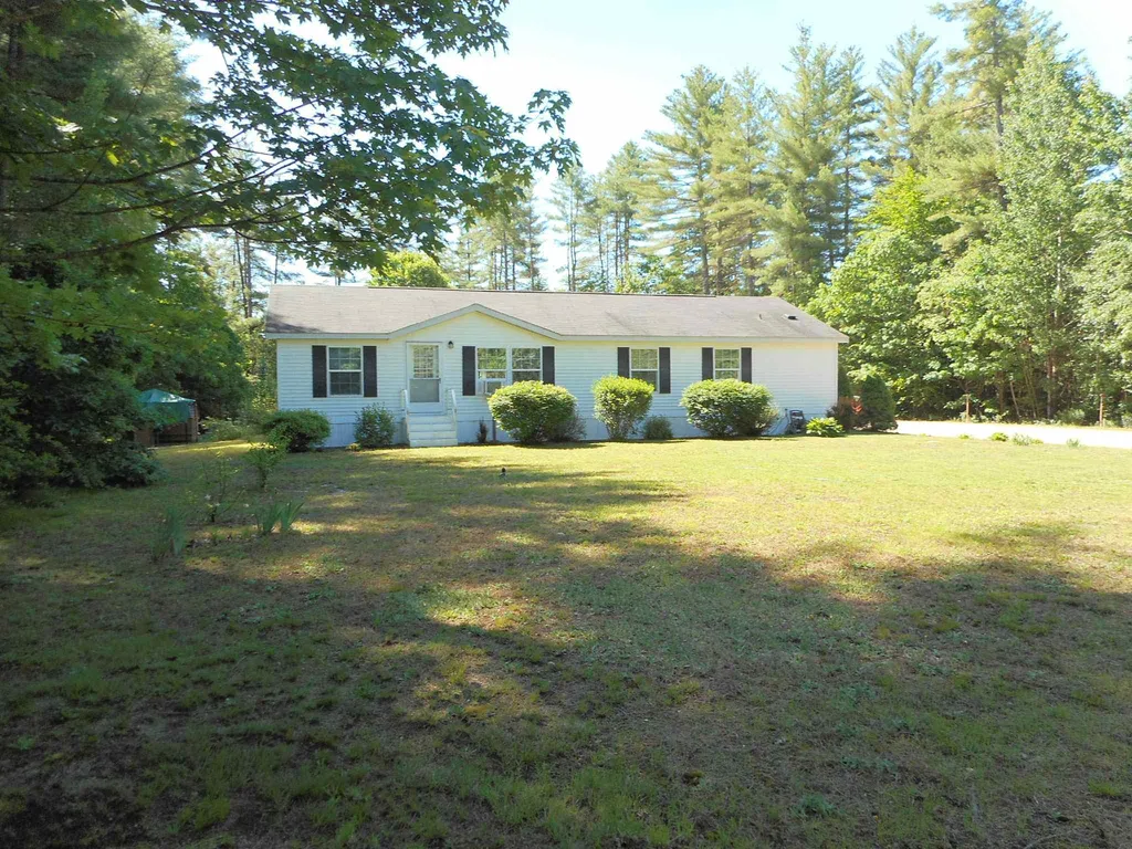 173 Twin Bridge Road Weare NH 03281