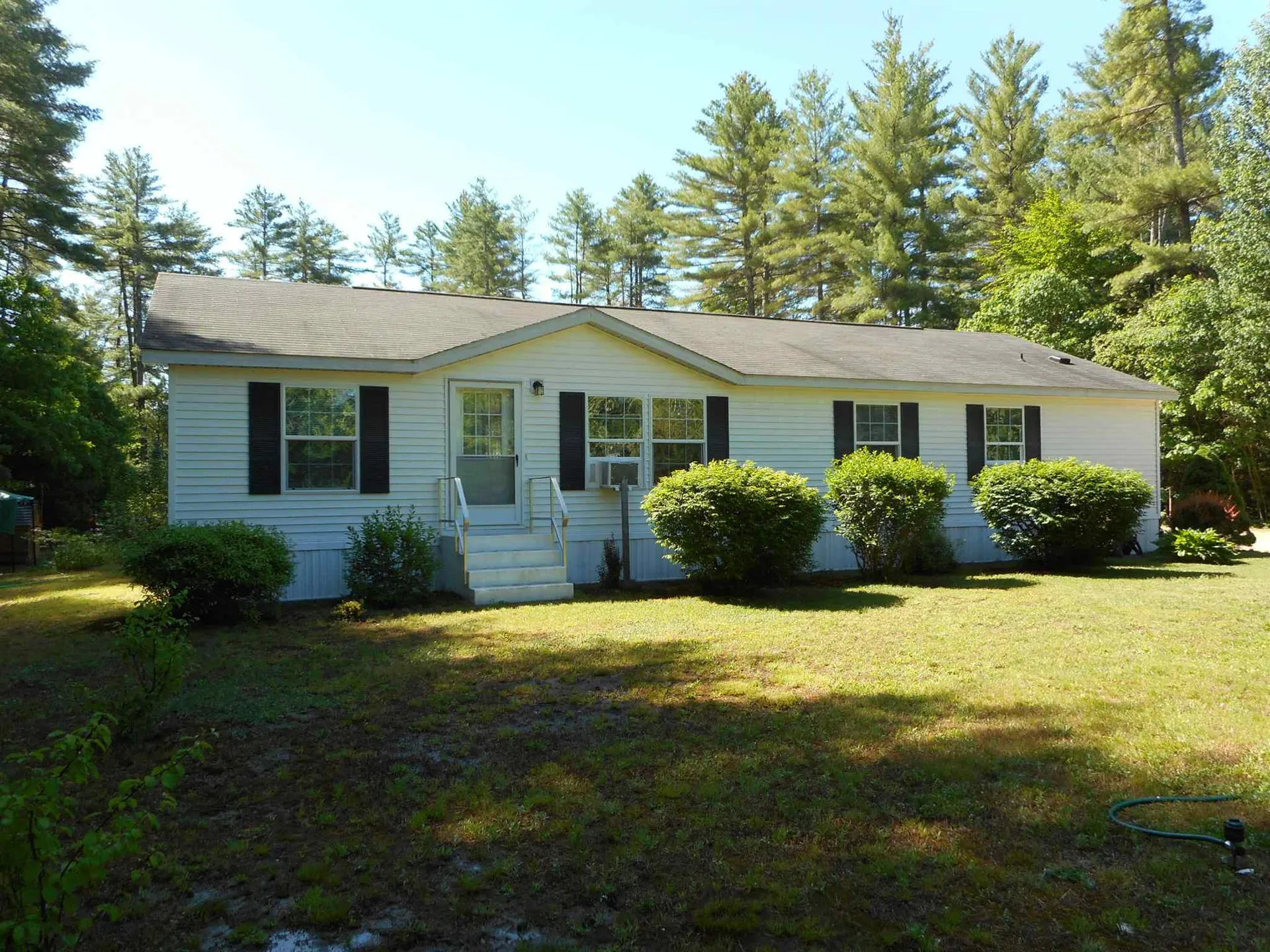 173 Twin Bridge Road Weare NH 03281