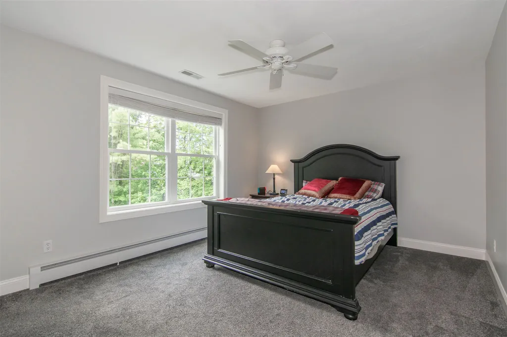 9 Surrey Lane Salem NH 03079