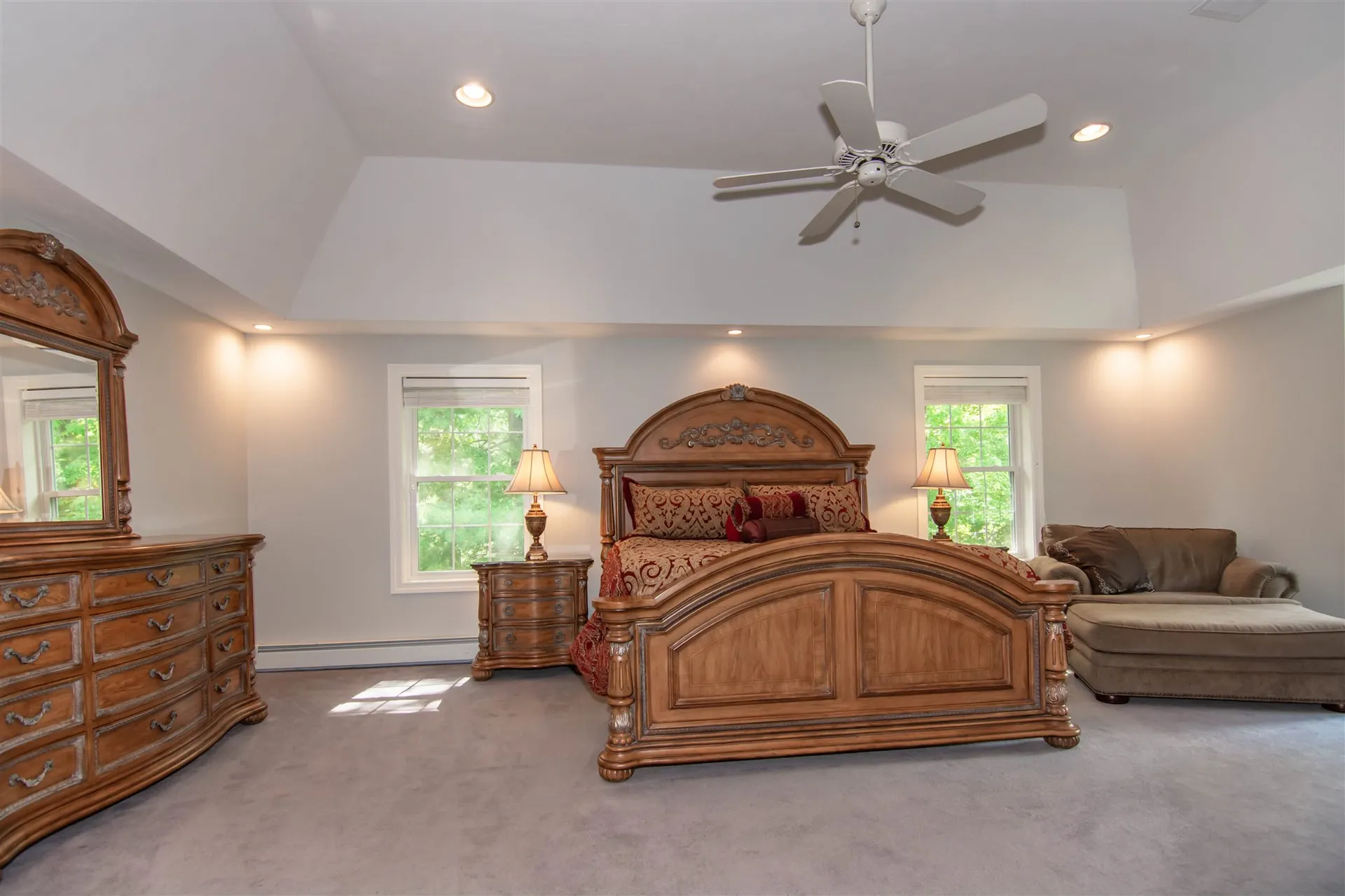 9 Surrey Lane Salem NH 03079
