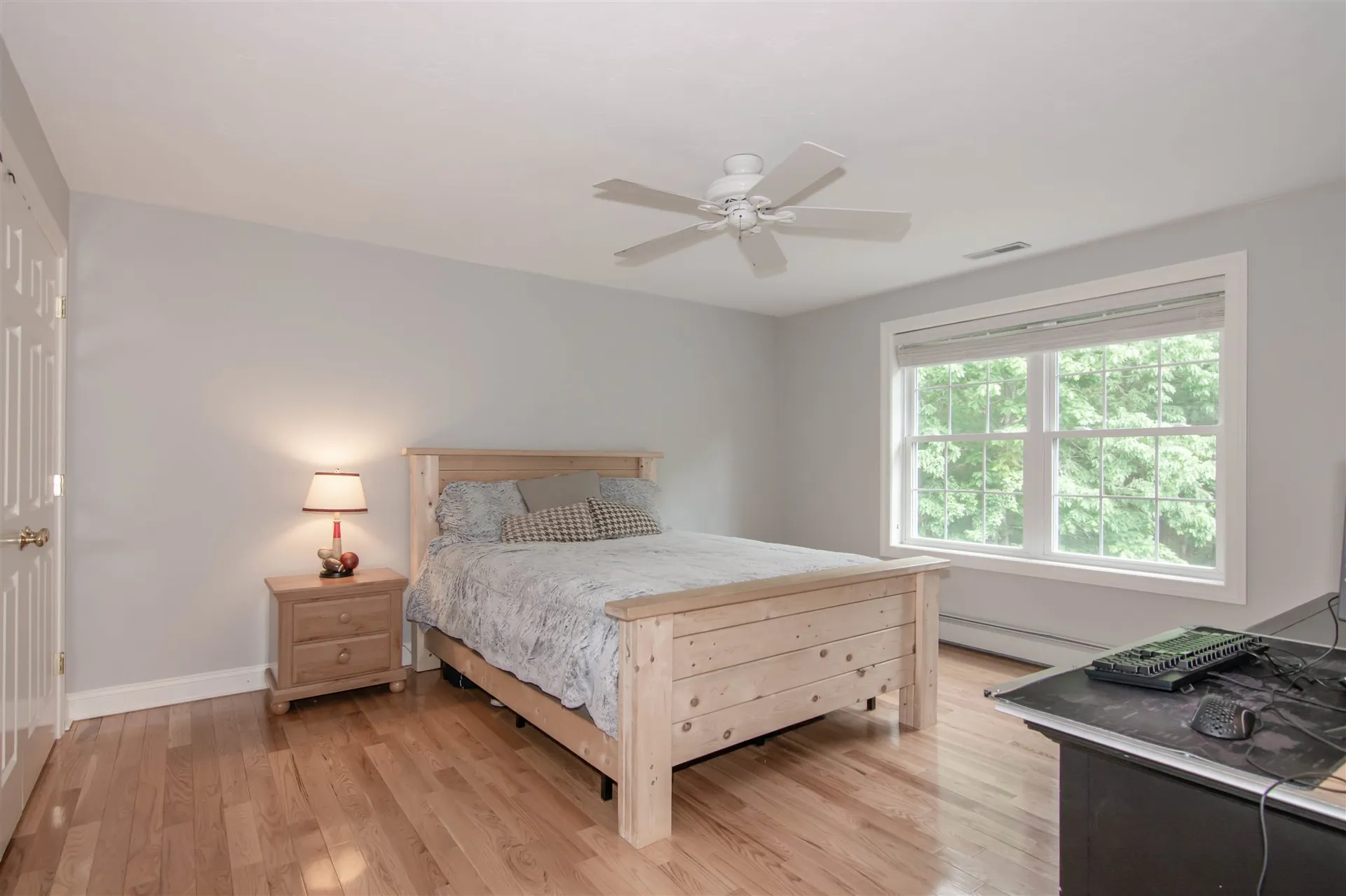 9 Surrey Lane Salem NH 03079