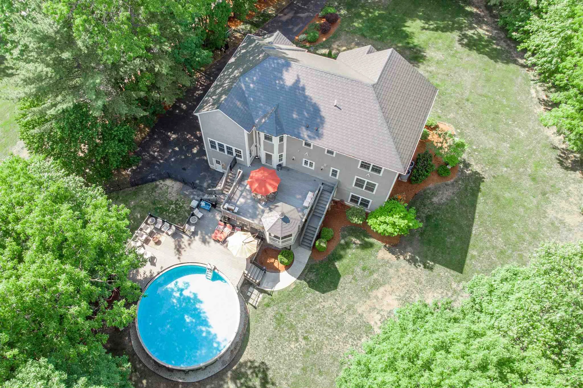 9 Surrey Lane Salem NH 03079
