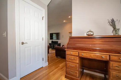 31 Hunter Mill Way Londonderry NH 03053