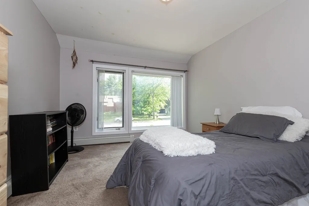 26 Adam Drive Hudson NH 03051