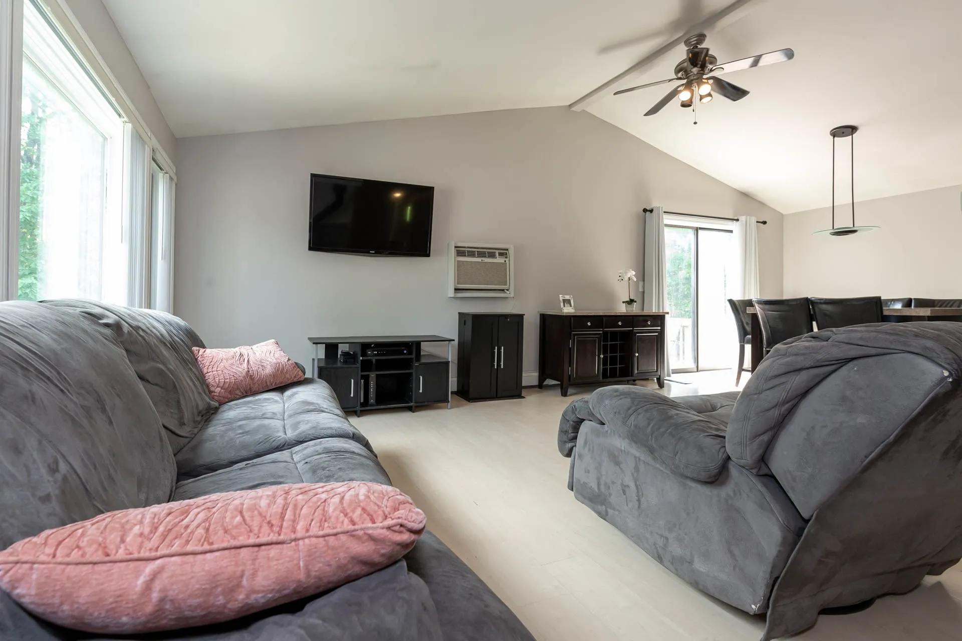 26 Adam Drive Hudson NH 03051