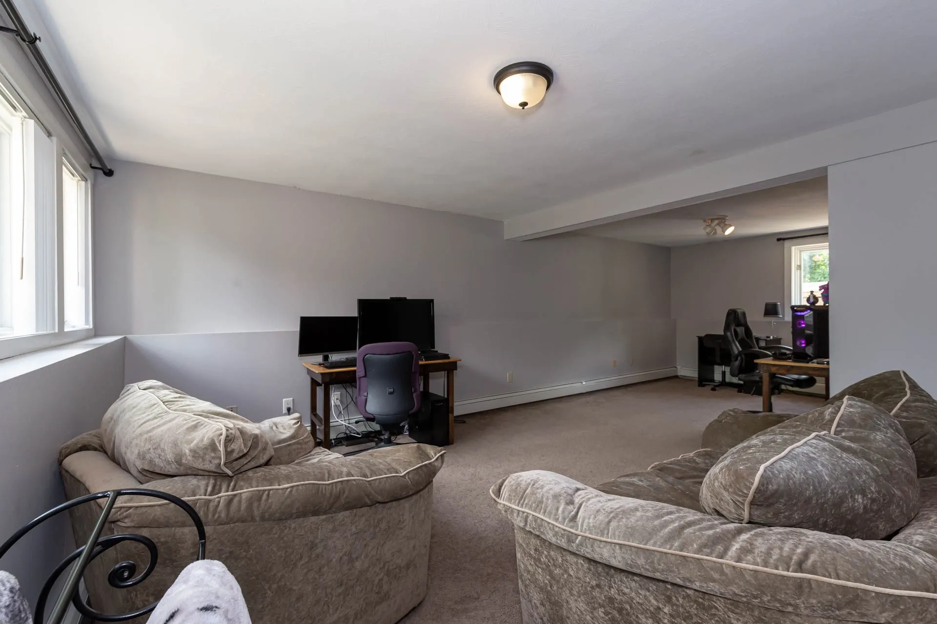 26 Adam Drive Hudson NH 03051