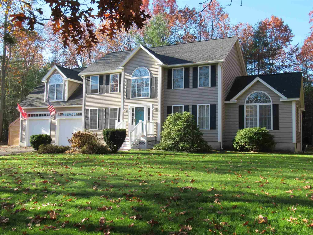 8 Harley Road Pelham NH 03076
